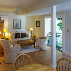 Gasthof Casa 325 **
